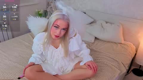 The girl from the dream by name Mary online show from 10-27-25, 05:06