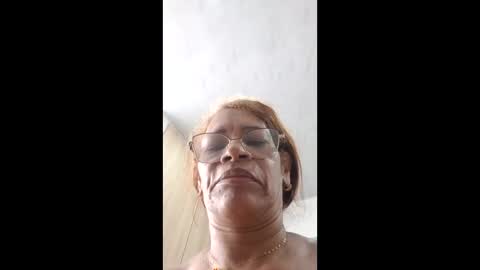 Smileth online show from 03-06-26, 02:57