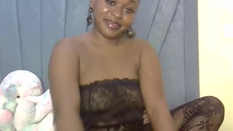 smiley_berry online show from 09-22-25, 05:04