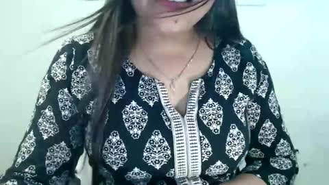smiley online show from 06-07-26, 02:32