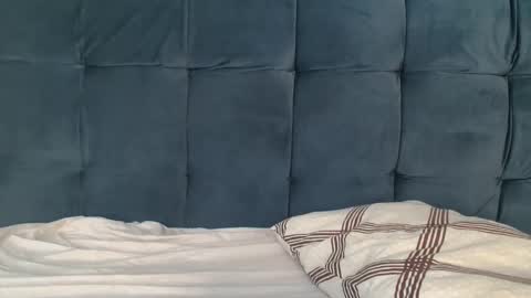 lilly online show from 04-22-26, 05:54