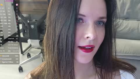 Snapshot of smilym chatting on 02-02-25, 01:41 smilym online show from 02-02-25, 01:41