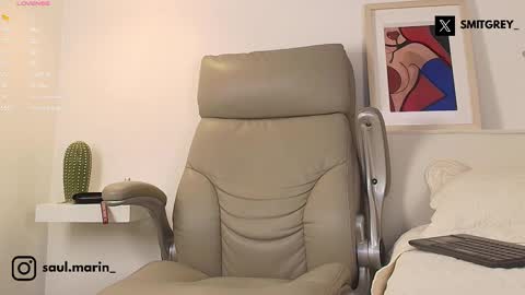 Snapshot of smitgrey chatting on 10-22-25, 09:47 SMIT online show from 10-22-25, 09:47