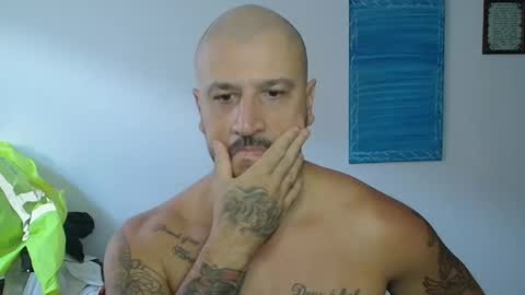 Snapshot of smithduke chatting on 01-06-26, 09:18 smithduke online show from 01-06-26, 09:18