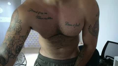 Snapshot of smithduke chatting on 04-10-26, 05:28 smithduke online show from 04-10-26, 05:28