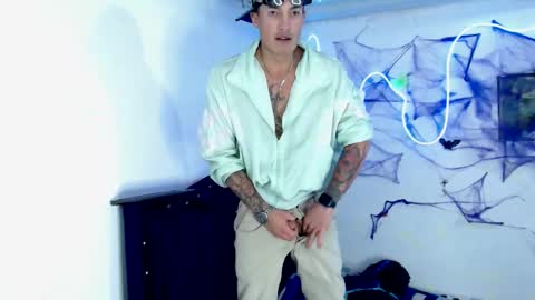 smithoooohy online show from 10-29-25, 02:14