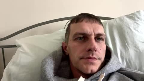 Snapshot of smithy9865 chatting on 01-12-25, 10:45 smithy9865 online show from 01-12-25, 10:45