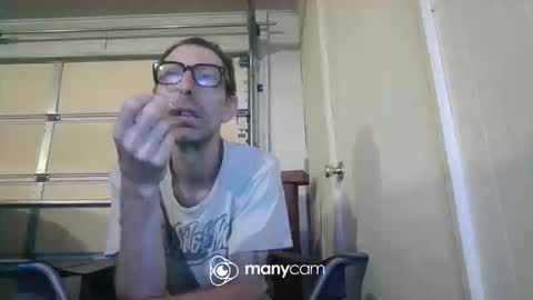 Snapshot of smkforme chatting on 10-10-25, 10:03 smoke-4-me online show from 10-10-25, 10:03