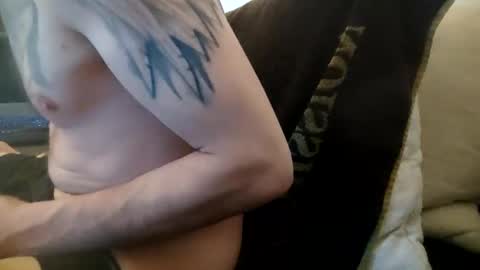 Snapshot of smokeandwatching chatting on 03-07-25, 05:08 Smokeandwatching online show from 03-07-25, 05:08