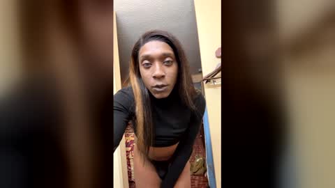 SmokeGoddess35 online show from 12-14-25, 10:36