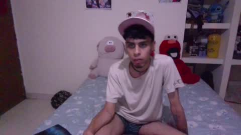 Snapshot of smoker00teddybear chatting on 12-28-24, 06:49 teddy online show from 12-28-24, 06:49