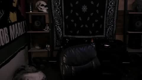 Smokey915 online show from 12-30-24, 07:21