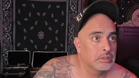 Smokey915 online show from 01-11-25, 02:41