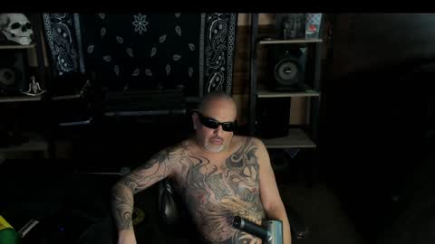 Smokey915 online show from 01-17-25, 06:12