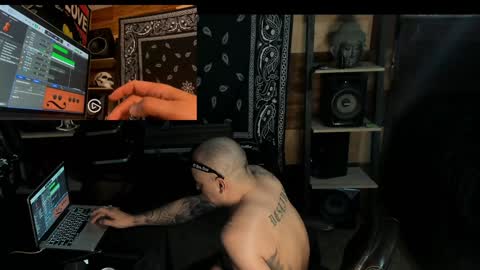 Smokey915 online show from 01-18-25, 08:52