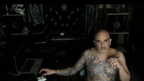 Smokey915 online show from 01-19-25, 03:18