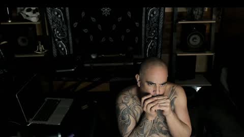 Smokey915 online show from 01-19-25, 09:22