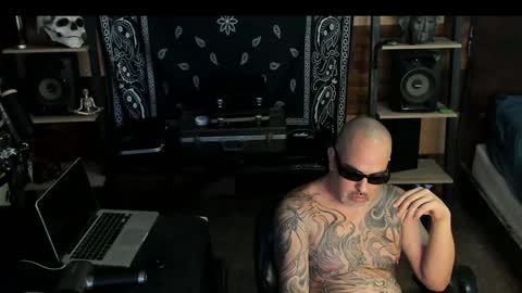 Smokey915 online show from 01-19-25, 03:32