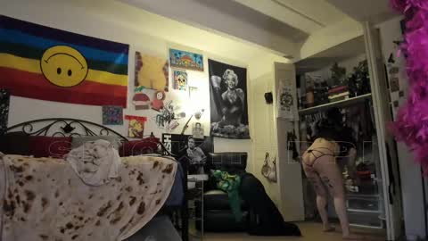 Big Dawg online show from 02-26-25, 04:56