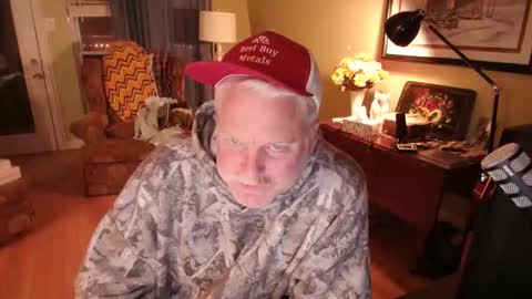 smokymountanman online show from 12-17-25, 04:29