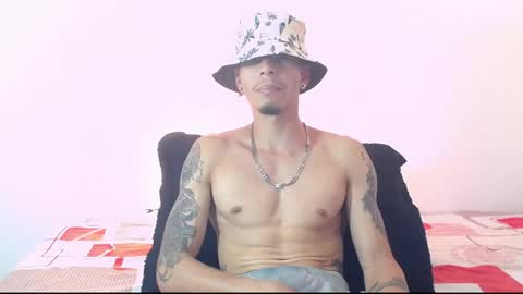 Snapshot of smooke_skinny chatting on 10-07-25, 08:06 Daniel Aston online show from 10-07-25, 08:06