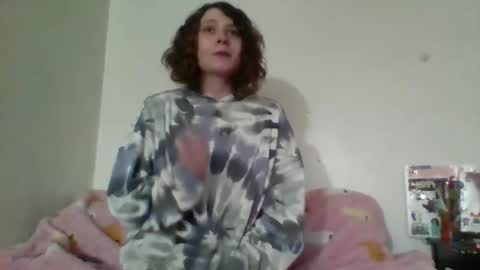 Snapshot of smoothvodka chatting on 01-15-26, 10:02 Bambi--Vodka online show from 01-15-26, 10:02