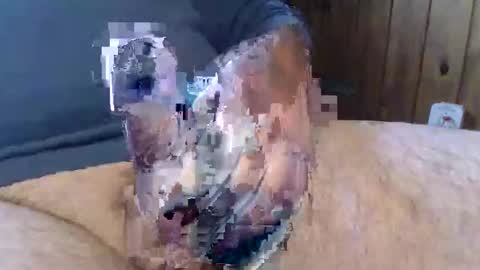 Snapshot of sn0man69 chatting on 12-25-24, 06:52 sn0man69 online show from 12-25-24, 06:52