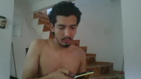 Snapshot of snackontime19 chatting on 02-02-25, 01:08 snackontime19 online show from 02-02-25, 01:08