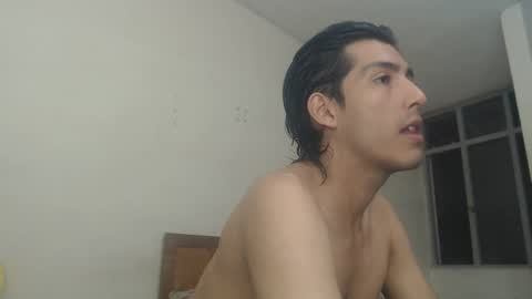 Snapshot of snackontime19 chatting on 09-10-25, 05:07 snackontime19 online show from 09-10-25, 05:07