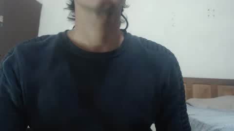 Snapshot of snackontime19 chatting on 09-27-25, 04:39 snackontime19 online show from 09-27-25, 04:39