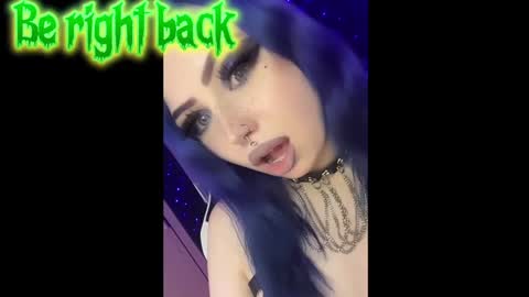 Reeginaaaaa online show from 01-01-25, 02:09