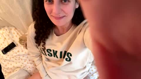 snarley33 online show from 11-16-25, 07:52