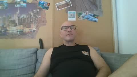 sneakerboy18 online show from 06-14-26, 08:49
