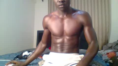 Snapshot of sneaky_link2 chatting on 12-05-24, 04:55 papi online show from 12-05-24, 04:55