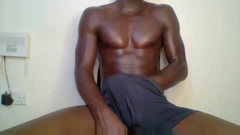 Snapshot of sneaky_link2 chatting on 02-20-25, 05:01 papi online show from 02-20-25, 05:01