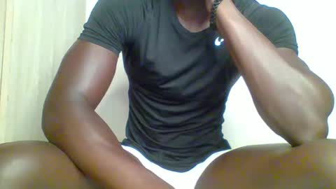 Snapshot of sneaky_link2 chatting on 02-22-25, 01:46 papi online show from 02-22-25, 01:46