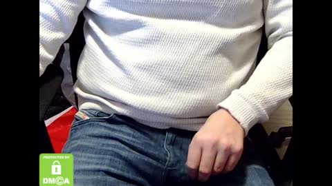 Snapshot of sneakybill82 chatting on 01-02-25, 06:23 Sneakybill online show from 01-02-25, 06:23