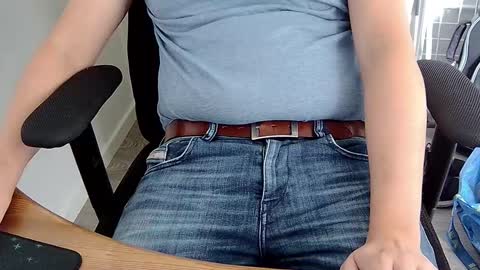 Snapshot of sneakybill82 chatting on 09-21-25, 08:27 Sneakybill online show from 09-21-25, 08:27