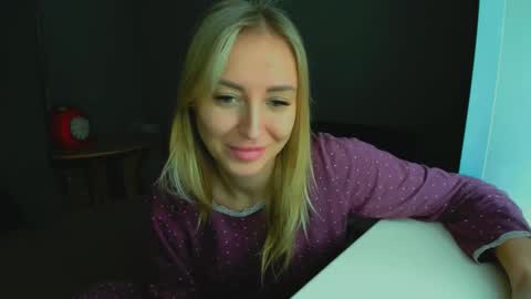 Sneja online show from 02-24-25, 05:43