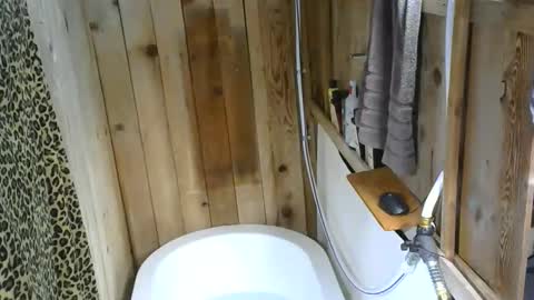 Snapshot of snizniz chatting on 02-08-26, 05:33 snizniz online show from 02-08-26, 05:33