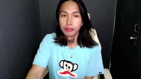 snow_2000 online show from 04-17-26, 01:52