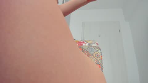 Snapshot of snow_flakee chatting on 02-08-25, 07:59 Maria online show from 02-08-25, 07:59