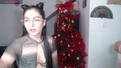 snow_sweet online show from 12-05-25, 07:50