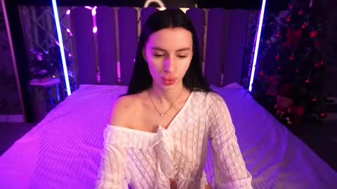 snow_whiteeex online show from 01-13-26, 06:40