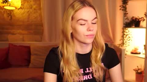 Hanna online show from 10-03-25, 08:44