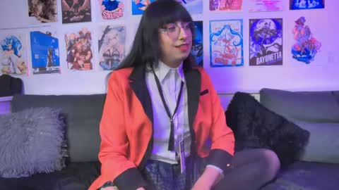 Snow and Bubble online show from 06-07-26, 05:16