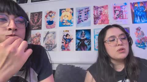 Snow and Bubble online show from 06-08-26, 01:28
