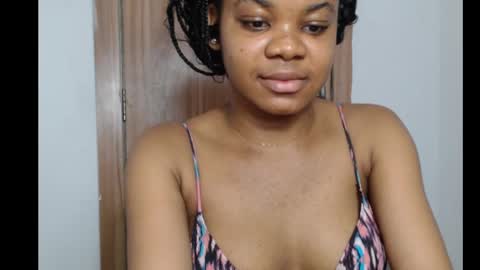 Snapshot of snowdrop5 chatting on 02-07-25, 03:12 snowdrop5 online show from 02-07-25, 03:12