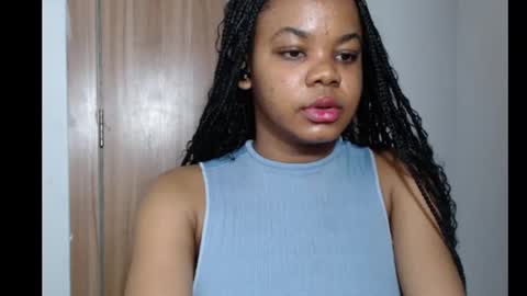 Snapshot of snowdrop5 chatting on 02-19-25, 07:38 snowdrop5 online show from 02-19-25, 07:38