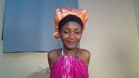 Snapshot of snowie_eyes chatting on 02-17-26, 09:10 Snowie eyes online show from 02-17-26, 09:10